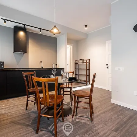 Saint Margaret Apartment